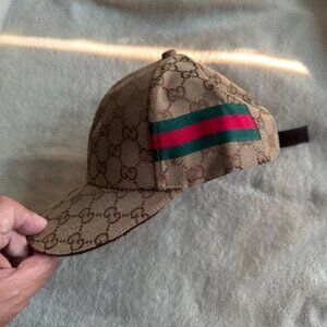 NWT Gucci Ball Cap